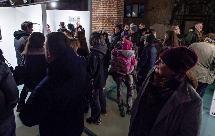 Biało czarne peryferia zdjęcie nr 339557