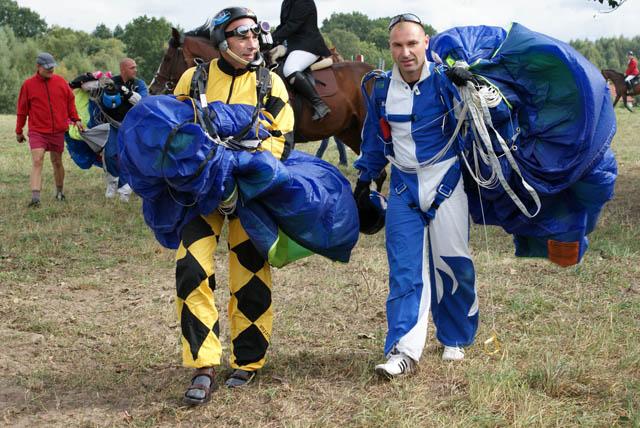 Zabawa „na cztery kopyta" zdjęcie nr 27292