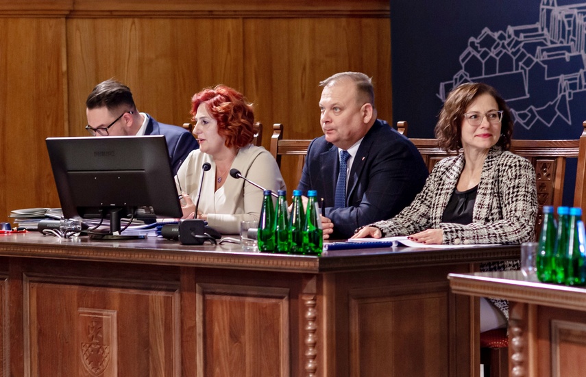 Najkrótsza debata o budżecie miasta w historii  zdjęcie nr 339722