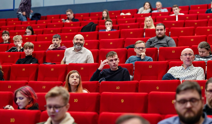 Krzysztof Jaworski wygrywa VII Test Wiedzy o Elblągu zdjęcie nr 339754