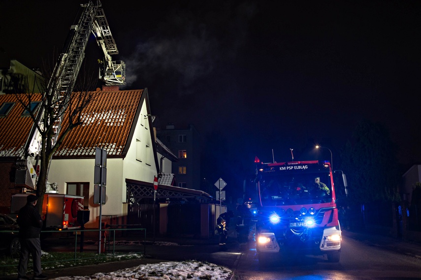 Pożar sadzy w kominie zdjęcie nr 339988