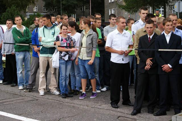 Minister chwali nowego dowódcę zdjęcie nr 27337