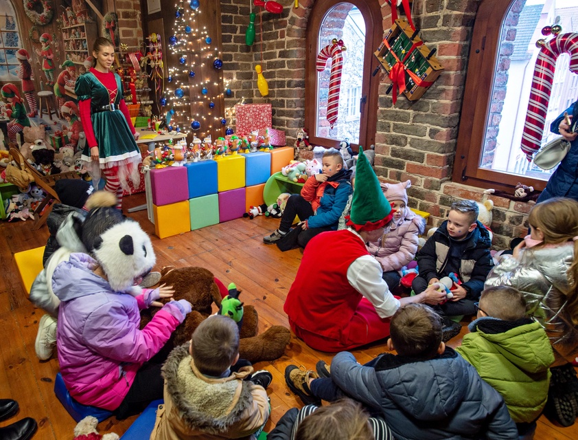 Trwa Jarmark Bożonarodzeniowy zdjęcie nr 340114