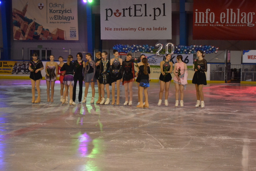 Szóstka świętuje 20. urodziny zdjęcie nr 340200