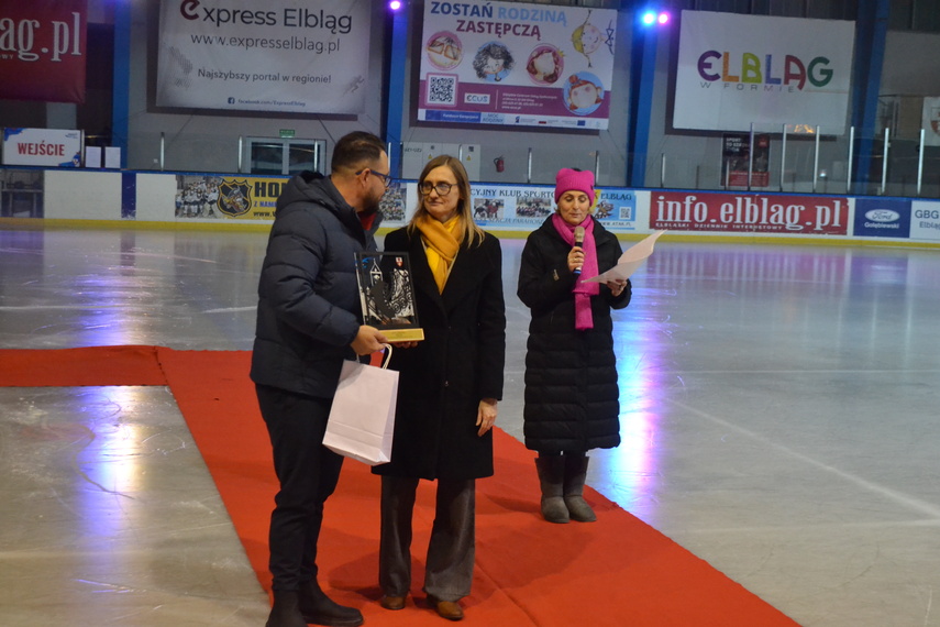 Szóstka świętuje 20. urodziny zdjęcie nr 340193