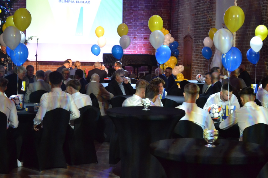 Nowy sztandar na 80. urodziny zdjęcie nr 340281