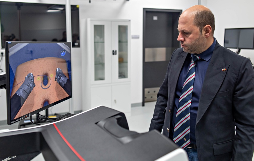 Medyczne i robotyczne nauki stosowane zdjęcie nr 340419