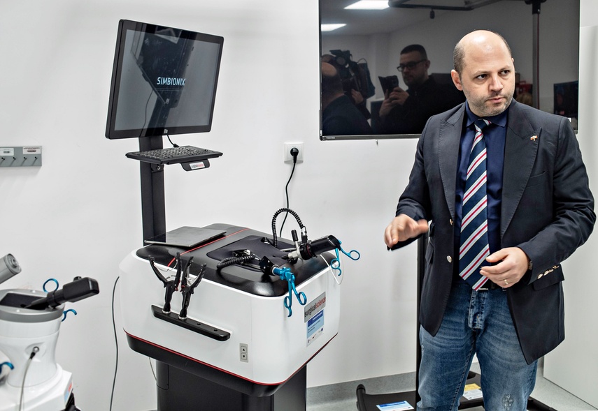 Medyczne i robotyczne nauki stosowane zdjęcie nr 340426