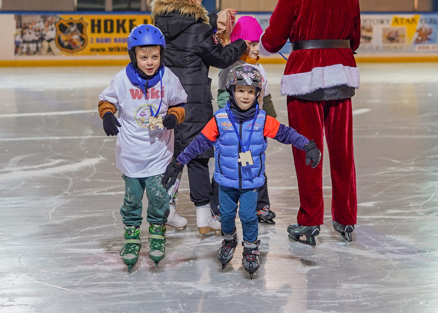 Łyżwiarskie Czwartki wystartowały zdjęcie nr 340607