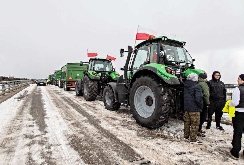 Protest na wiaduktach, potem czas na Warszawę zdjęcie nr 340982