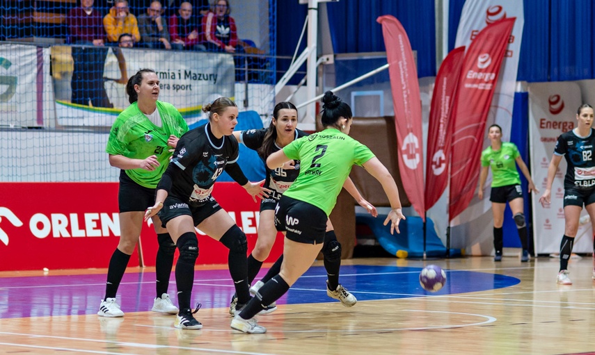 Trudna sytuacja Startu zdjęcie nr 341156