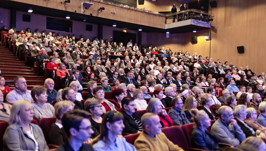 Koncert Noworoczny z kameralistami zdjęcie nr 341216