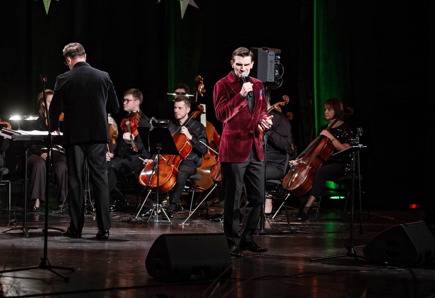 Koncert Noworoczny z kameralistami zdjęcie nr 341238