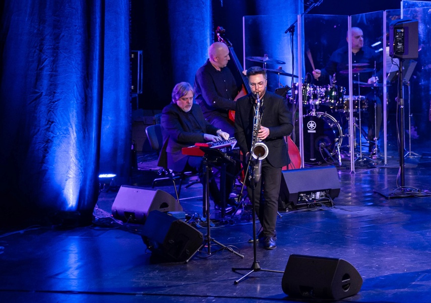 Koncert Noworoczny z kameralistami zdjęcie nr 341236