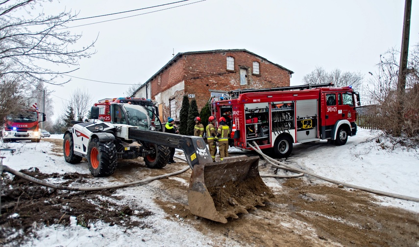 Pożar w Wikrowie zdjęcie nr 341245