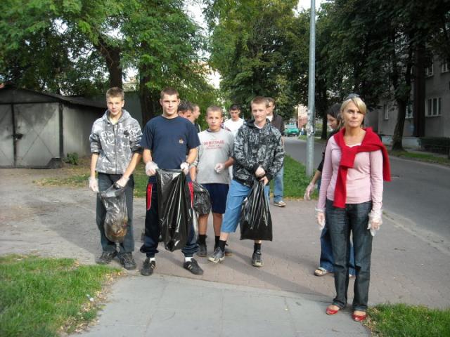 Oni już sprzątali zdjęcie nr 27438