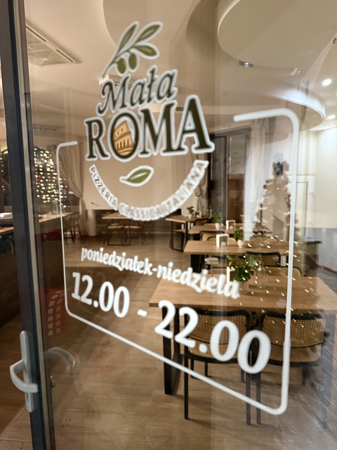 Pizzeria Mała Roma. Rzym nieopodal Bramy Targowej zdjęcie nr 341257