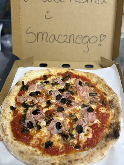 Pizzeria Mała Roma. Rzym nieopodal Bramy Targowej zdjęcie nr 341252