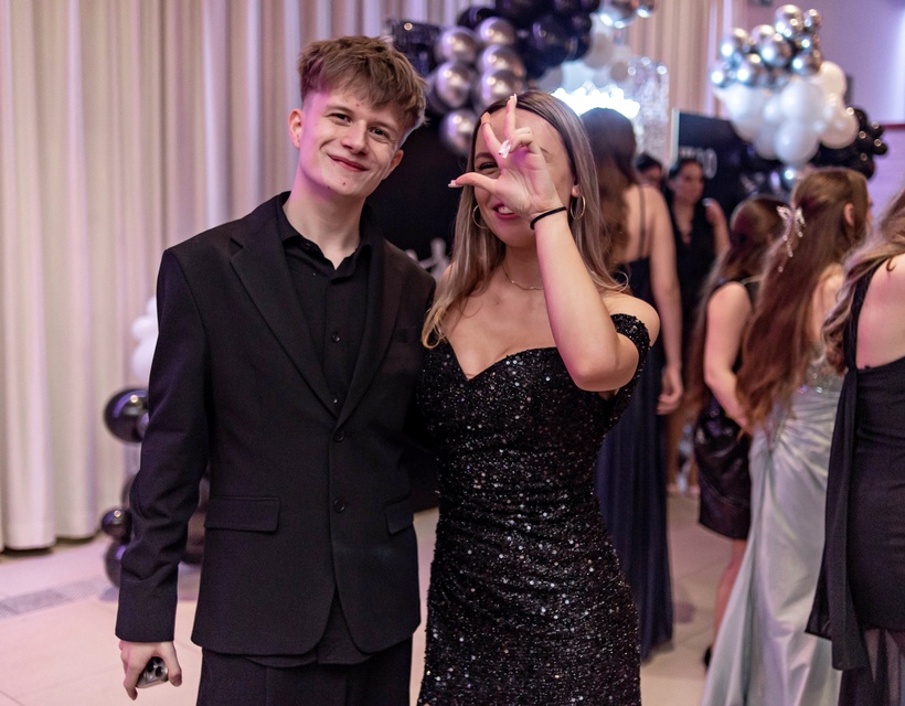 Tak bawiło się na studniówce III Liceum Ogólnokształcące zdjęcie nr 341681