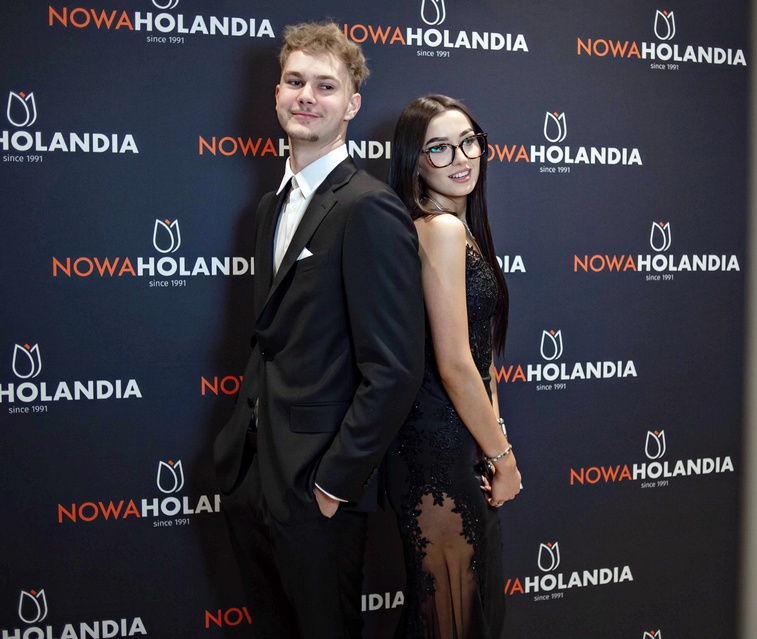 Tak bawiło się na studniówce III Liceum Ogólnokształcące zdjęcie nr 341690