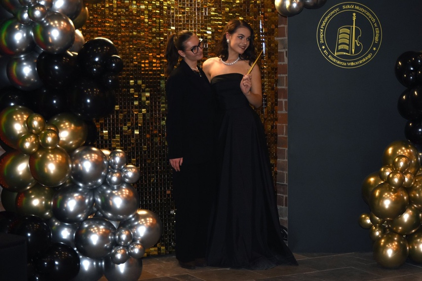 Chwilo trwaj... Studniówka ZPSM zdjęcie nr 341738