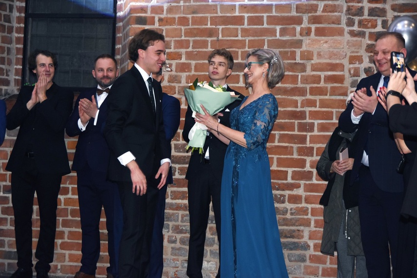 Chwilo trwaj... Studniówka ZPSM zdjęcie nr 341729