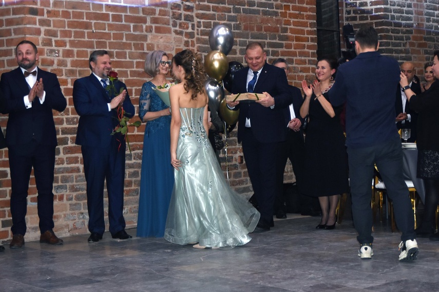 Chwilo trwaj... Studniówka ZPSM zdjęcie nr 341731