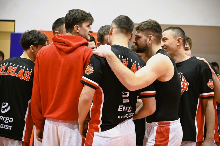 Wielkie emocje pod koszem zdjęcie nr 341813