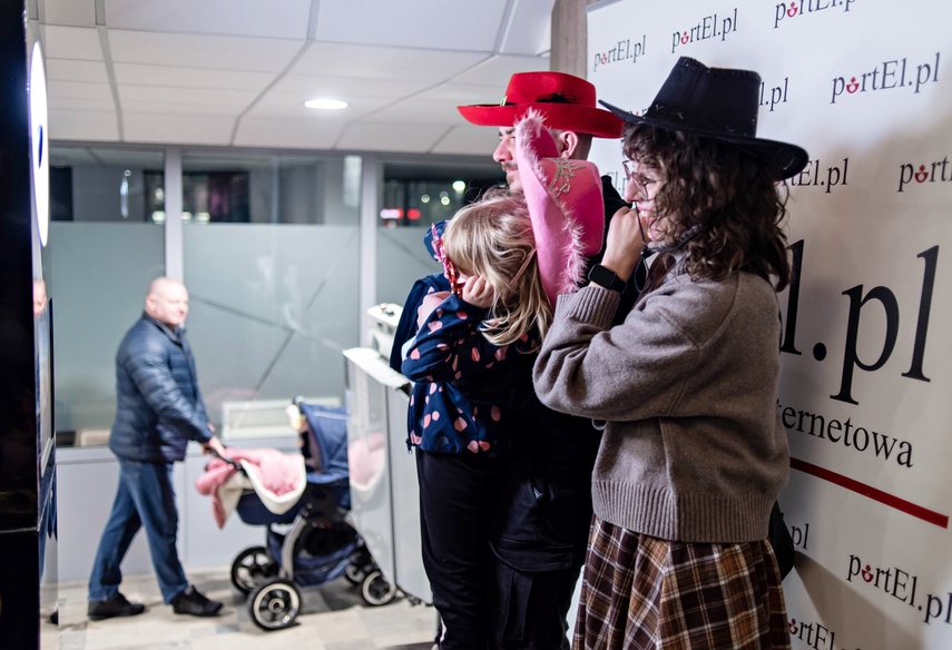 Fotka Miesiąca w blasku jubileuszu zdjęcie nr 341947