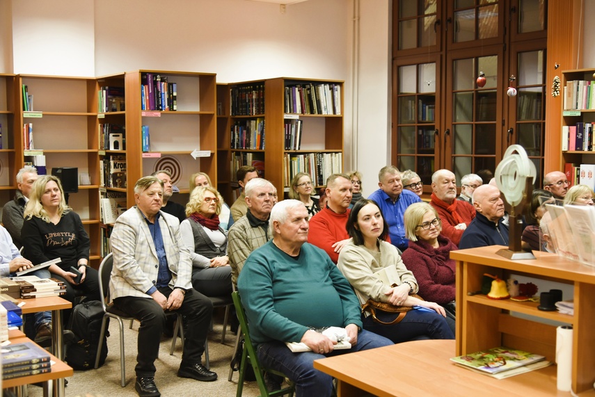 Elbląski sentyment do Krynicy Morskiej zdjęcie nr 342005