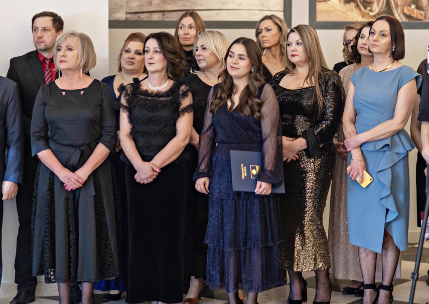 Studniówkę ma się tylko raz w życiu zdjęcie nr 342022