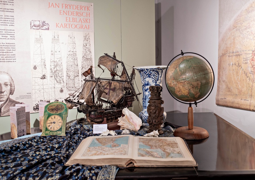 Historia z globusa zdjęcie nr 342147