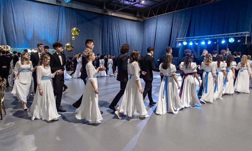 Studniówka I LO.  zdjęcie nr 342214