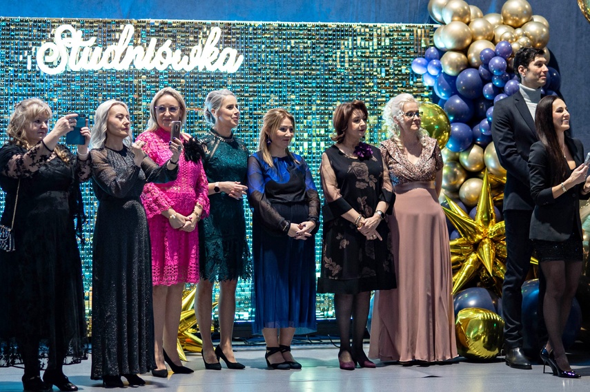 Studniówka I LO.  zdjęcie nr 342175