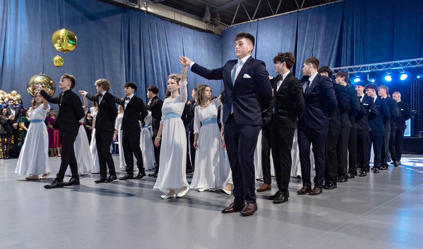 Studniówka I LO.  zdjęcie nr 342219