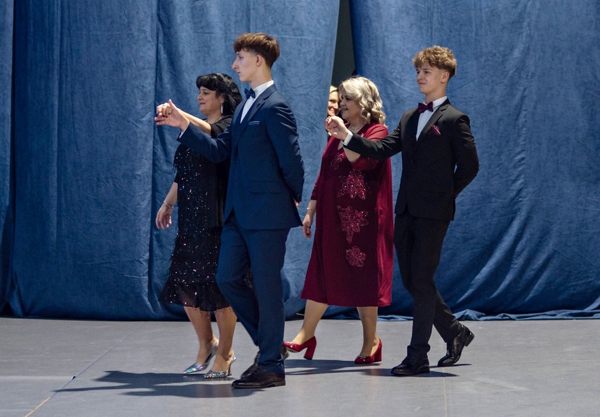 Studniówka I LO.  zdjęcie nr 342176