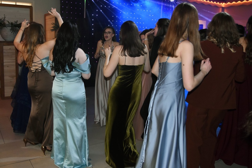 Studniówka II LO zdjęcie nr 342399