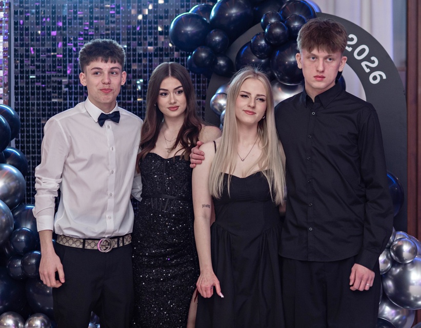 Wspomnienia, które pozostaną. Studniówka ZST zdjęcie nr 342845