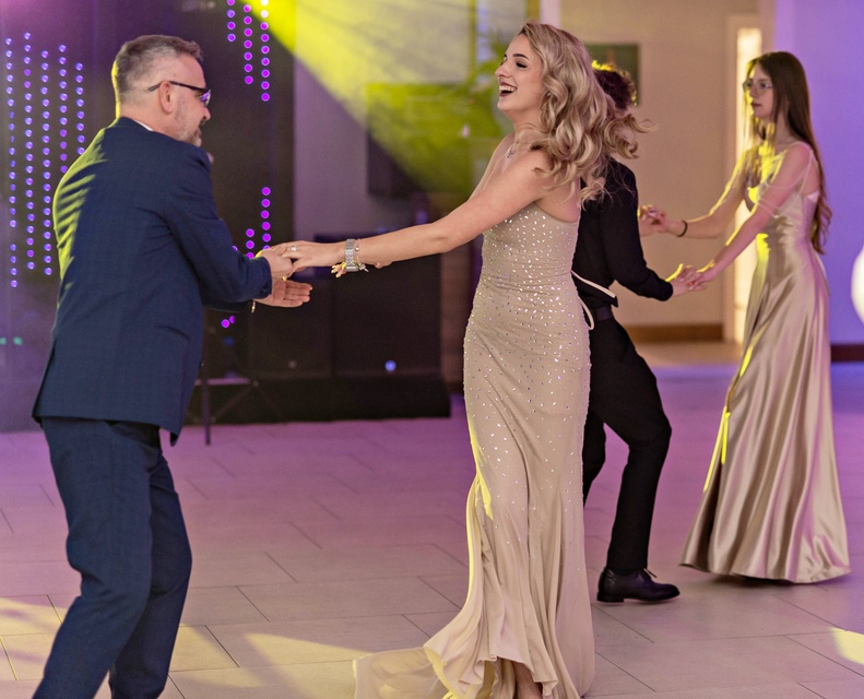 Wspomnienia, które pozostaną. Studniówka ZST zdjęcie nr 342915