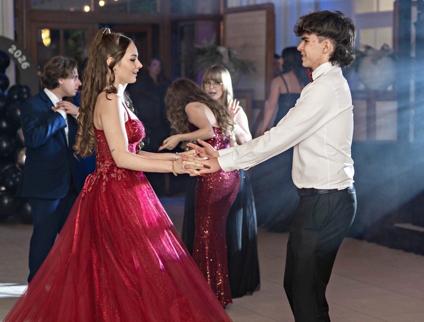 Wspomnienia, które pozostaną. Studniówka ZST zdjęcie nr 342898