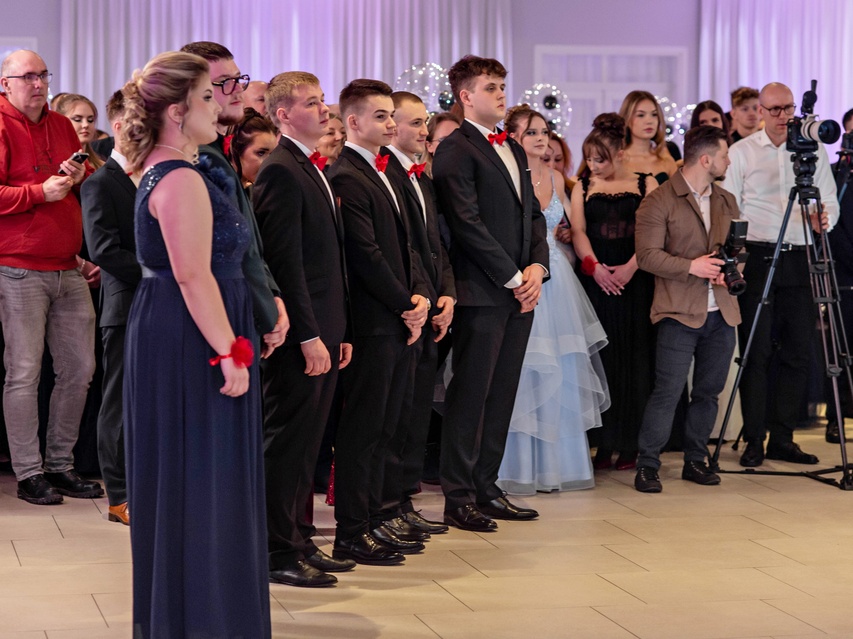 Wspomnienia, które pozostaną. Studniówka ZST zdjęcie nr 342818