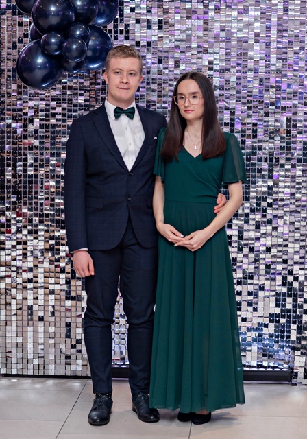 Wyjątkowy wieczór. Studniówka ZSM zdjęcie nr 343060