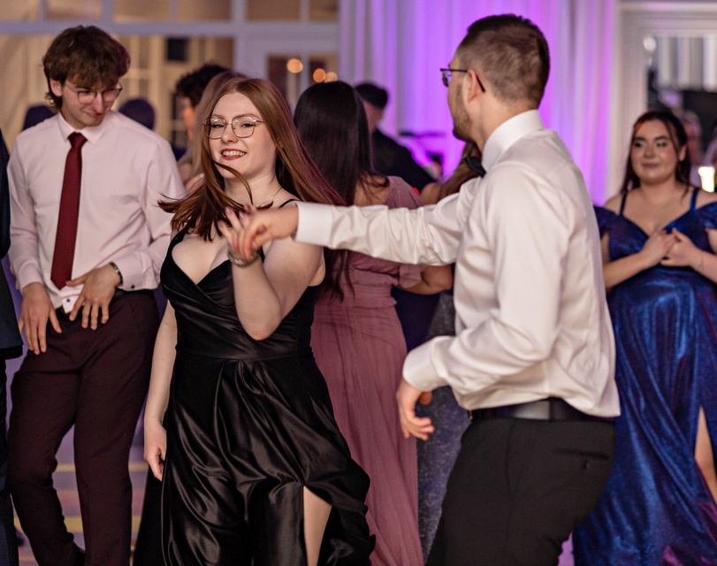 Wyjątkowy wieczór. Studniówka ZSM zdjęcie nr 343121