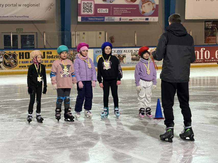 Łyżwiarskie Czwartki cieszą się popularnością zdjęcie nr 343518