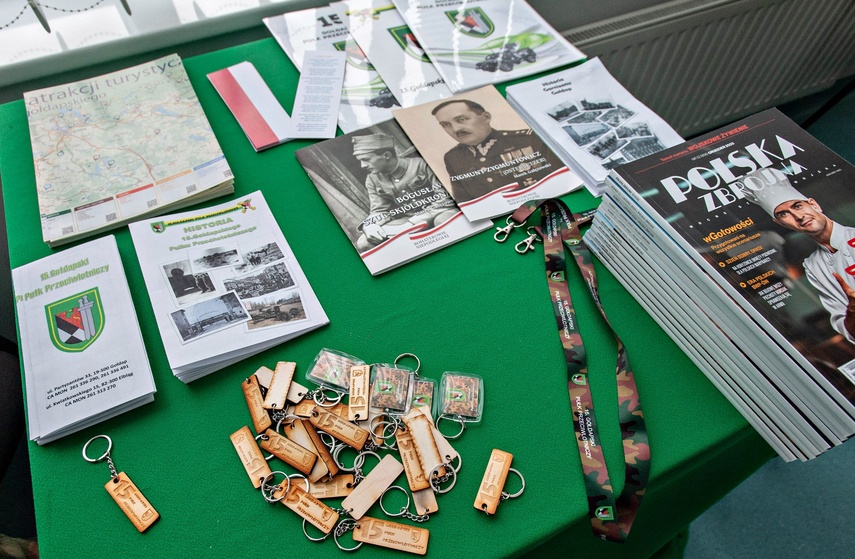 Armia wzywa na kwalifikację zdjęcie nr 343575