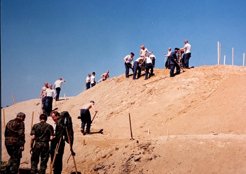 Góra piachu wkrótce zmieni się w elegancki kopiec
