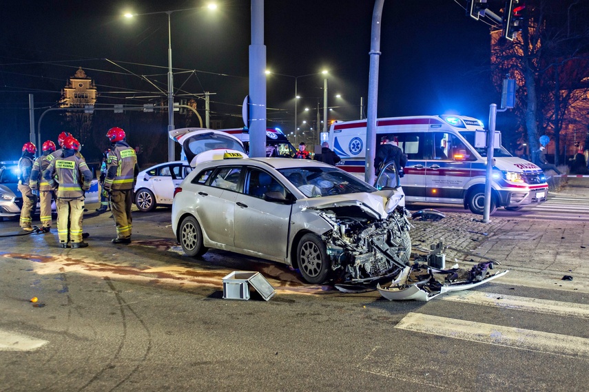 Wypadek przy szkole muzycznej zdjęcie nr 344062