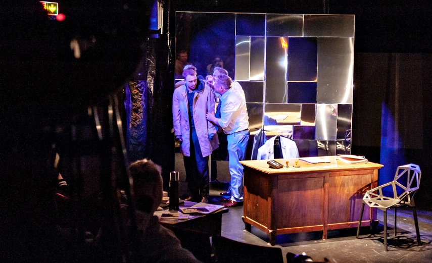 Raskolnikow zabija w teatrze zdjęcie nr 344150