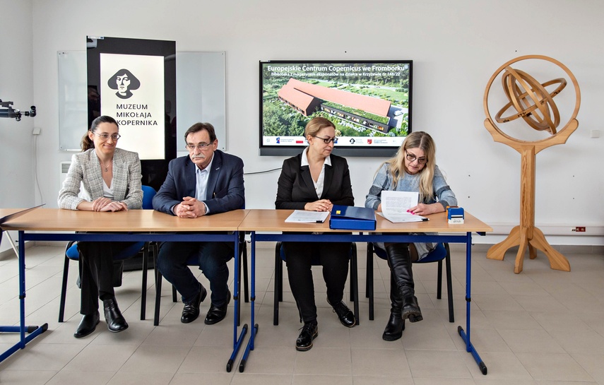 Rozpoczynają budowę Europejskiego Centrum Copernicus zdjęcie nr 344212