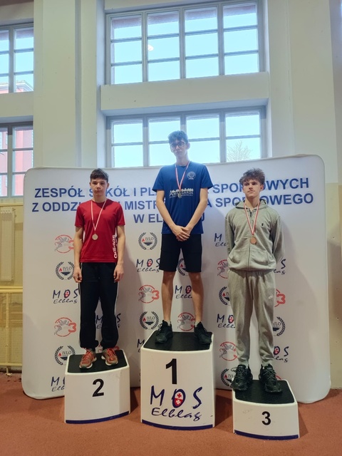 Najlepsi szkolni lekkoatleci w Elblągu zdjęcie nr 344231